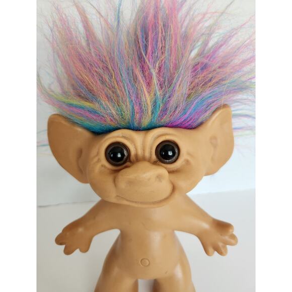 Vintage 1992 Wishnik Good Luck Troll Rainbow Hair 8" UNEEDA DOLL - Picture 1 of 7